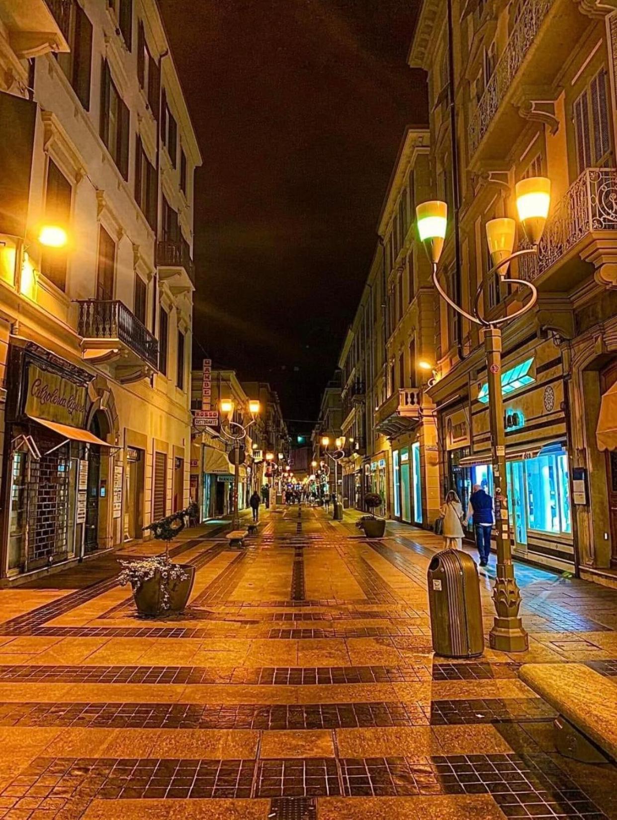 Casa Girasole Sanremo Centro Daire Dış mekan fotoğraf